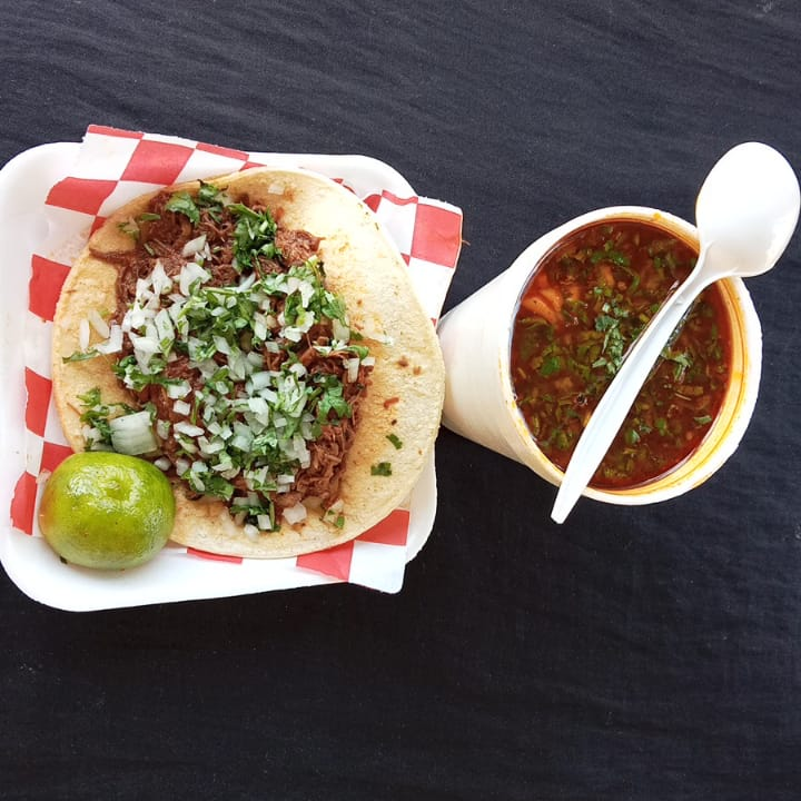 Orden de Tacos de Birria
