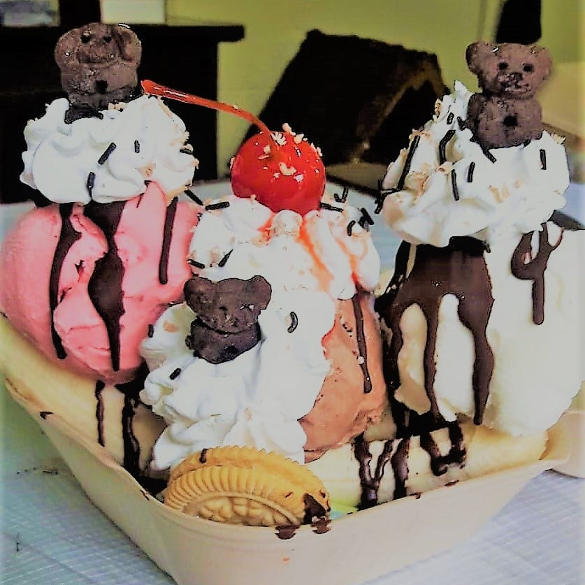 BANANA SPLIT