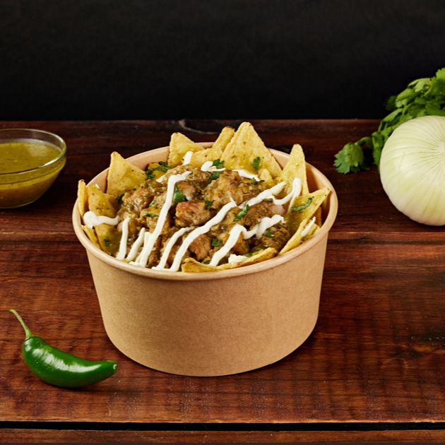 Chilaquiles Verdes con Guiso a Tu Elección