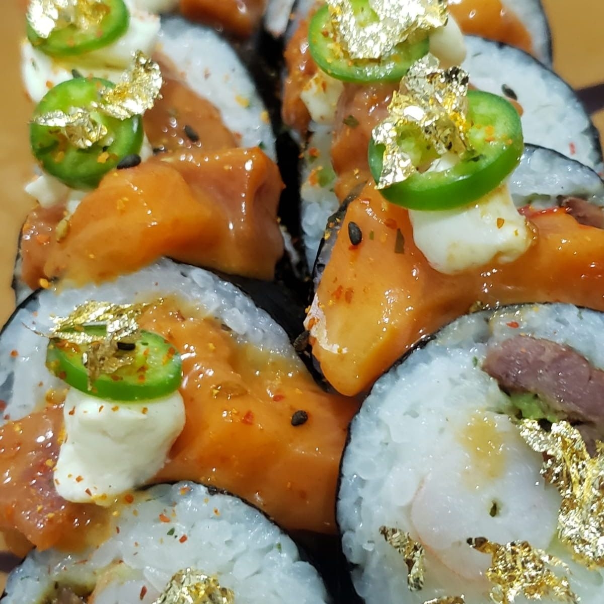 Golden Maki 24k