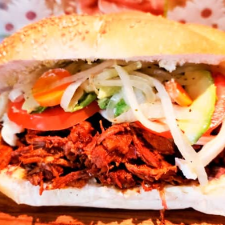 COMBO TORTA DE PIERNA+ Refresco