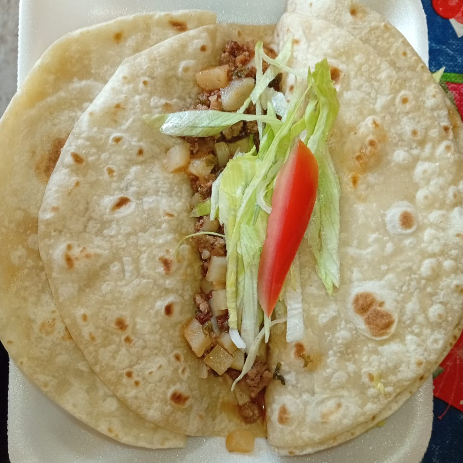Taco de Harina Picadillo