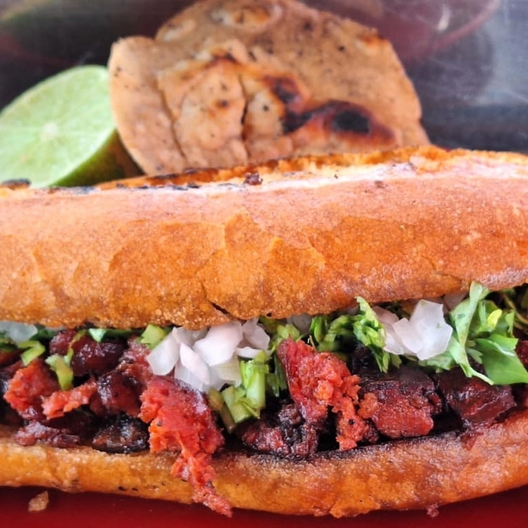 Lonche Chorizo