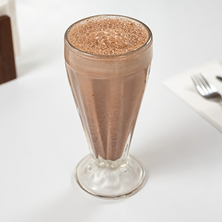 CHOCOLATE FRÍO 16 oz