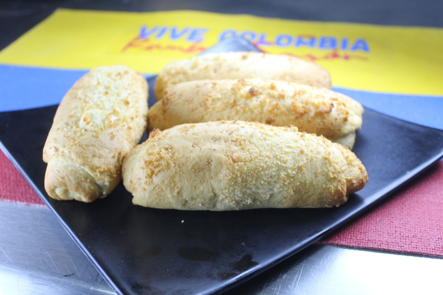 PAN ROLLITO DE QUESO