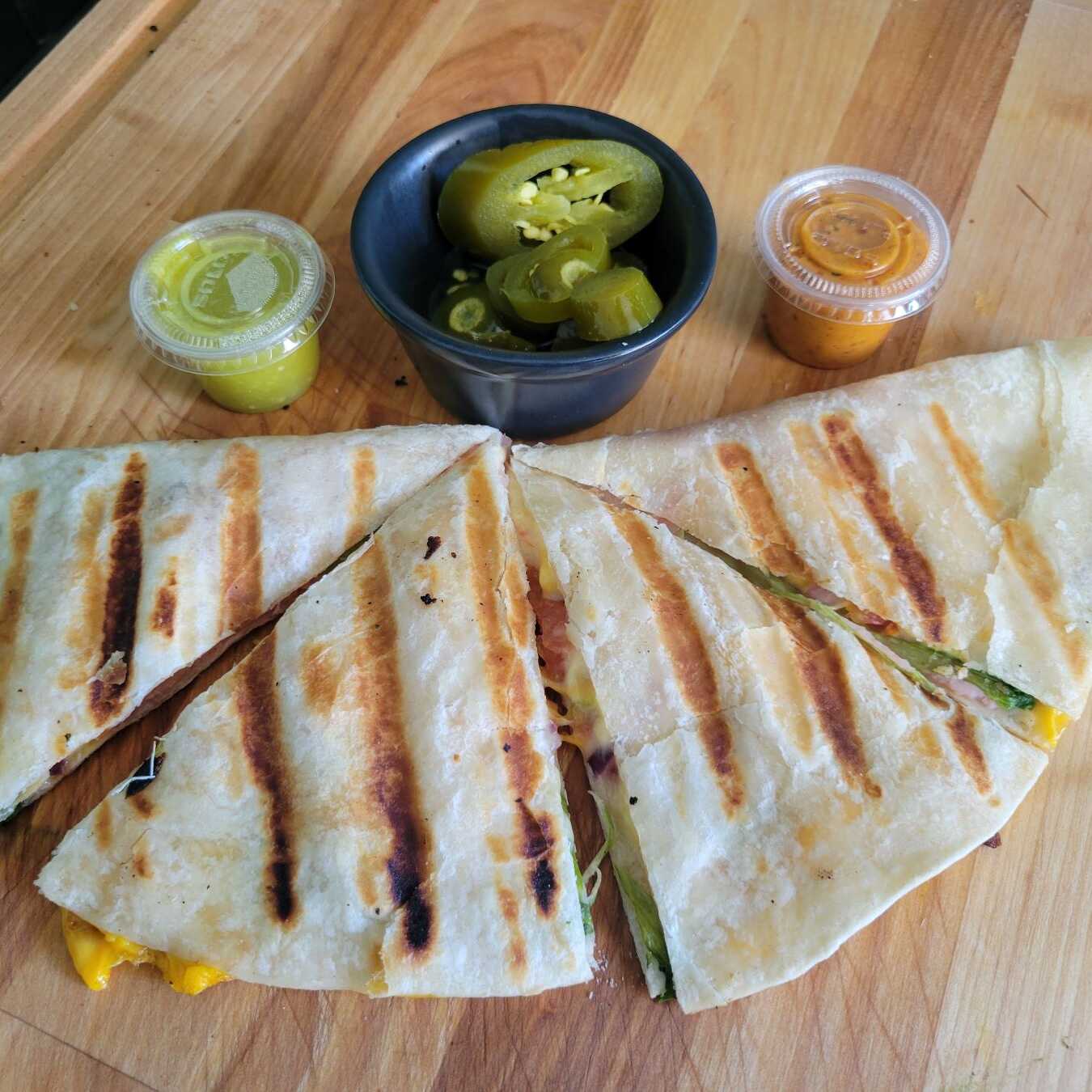 QUESADILLA JUMBO