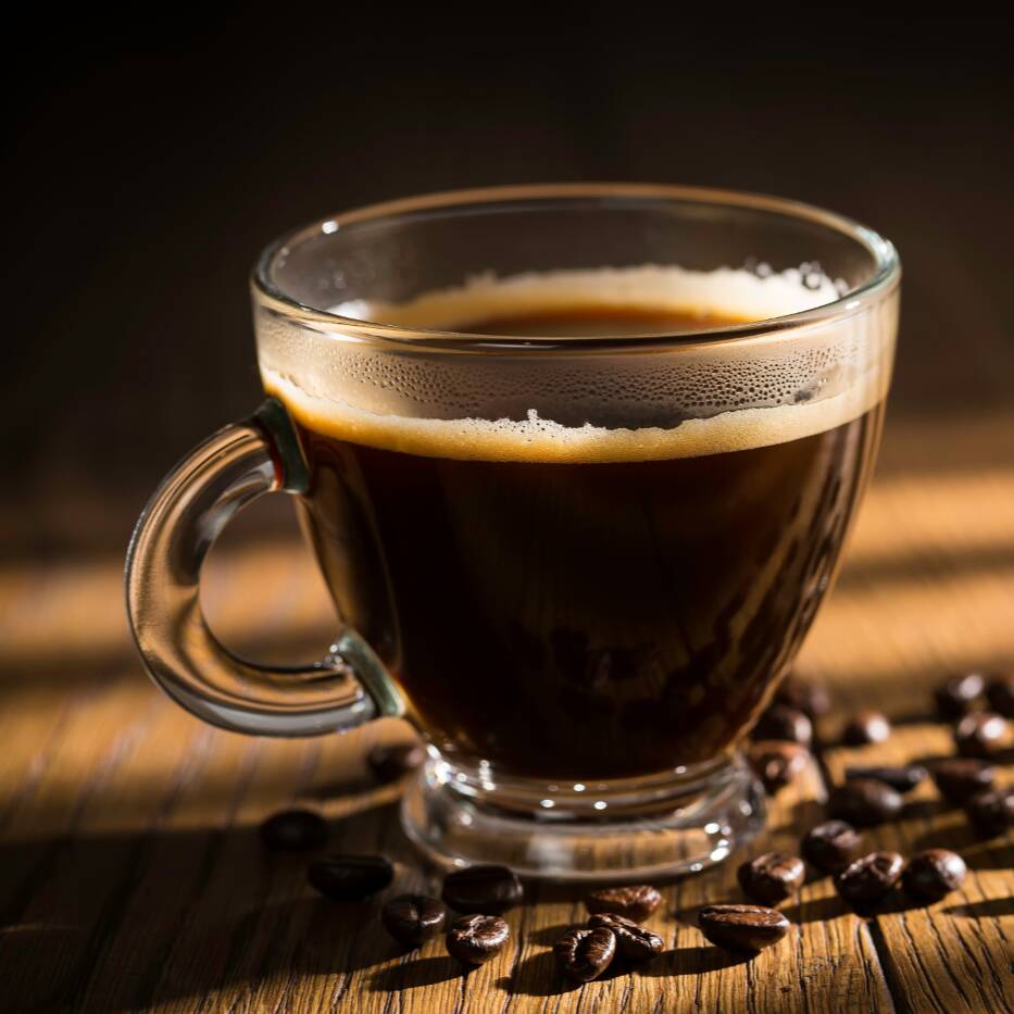 A experiência do bom café, ampliada. Servimos nossa seleção especial de grãos em uma jarra de 500ml, mantendo todo o aroma e sabor para você apreciar sem pressa.