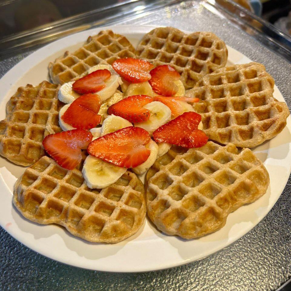 Waffles con Fruta