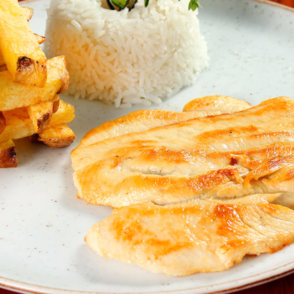 Pechuga A La Plancha Jr. + Bebida Del Día