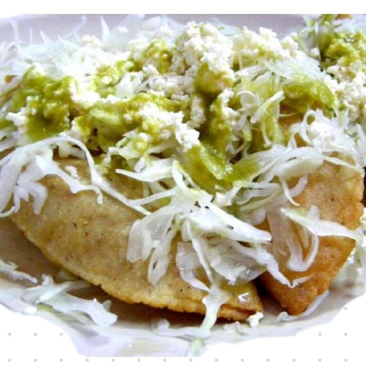 Empanada de queso (1 pza).