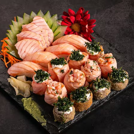 4 - jyo salmao flambado 4 - jyo salmao flambado com couve 4 - niguiri salmao flambado 4 - hot slamo com couve 4 - sashimi salmao flambado