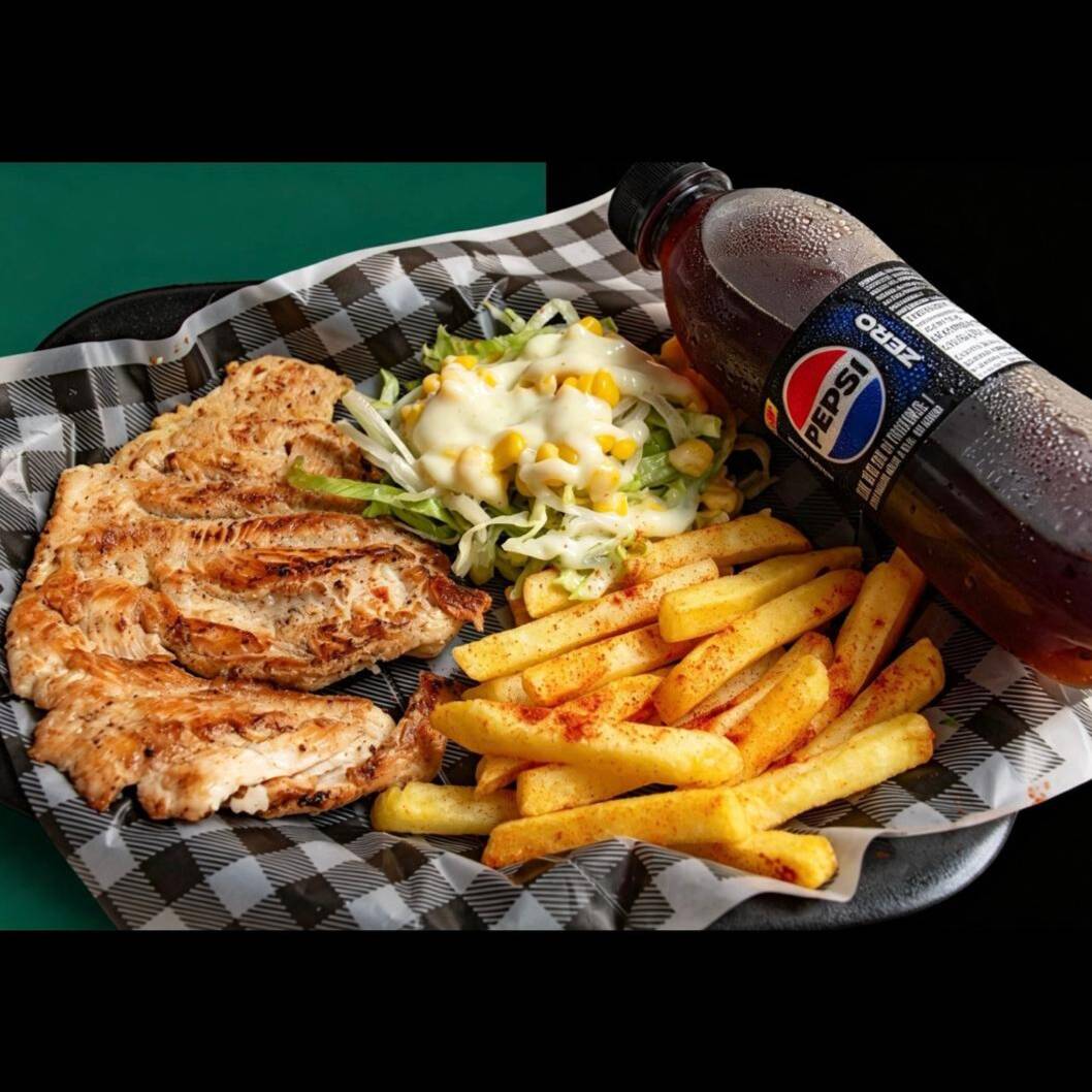 Asado de Pechuga + Gaseosa 250 Ml