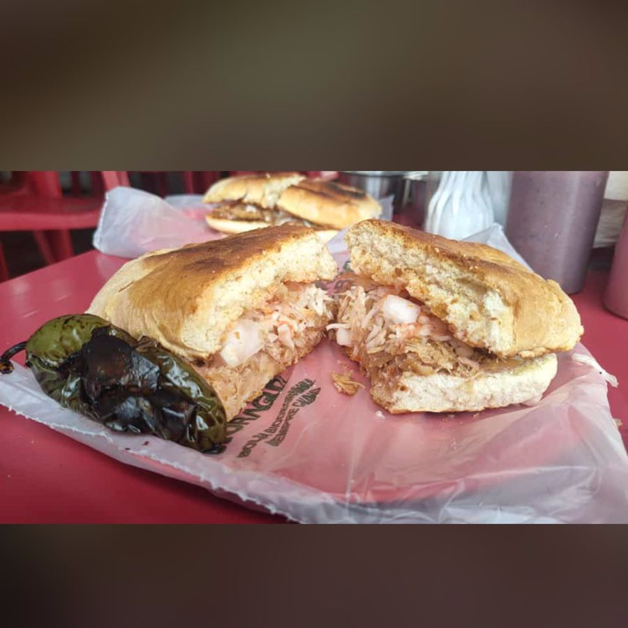 Torta de Carnitas