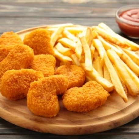 Nugget de Pollo con Papas