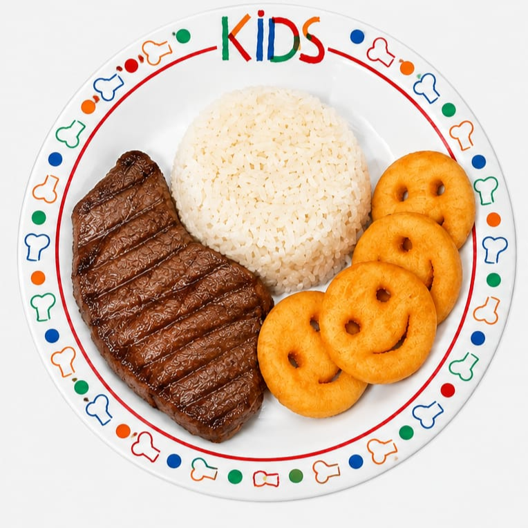 Bife grelhado, arroz, 4 unidades batata smiles e legumes do dia.