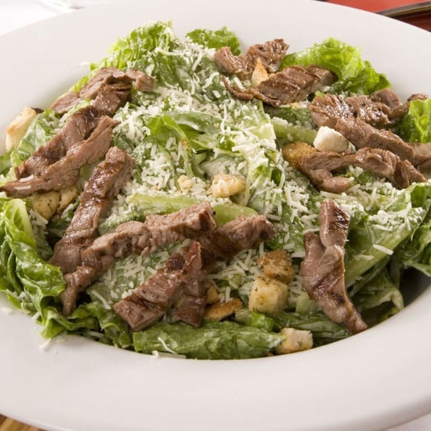 Ensalada César con Arrachera.