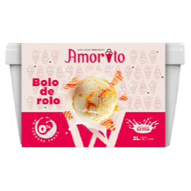 Sorvete de nata com recheio de doce de goiaba.