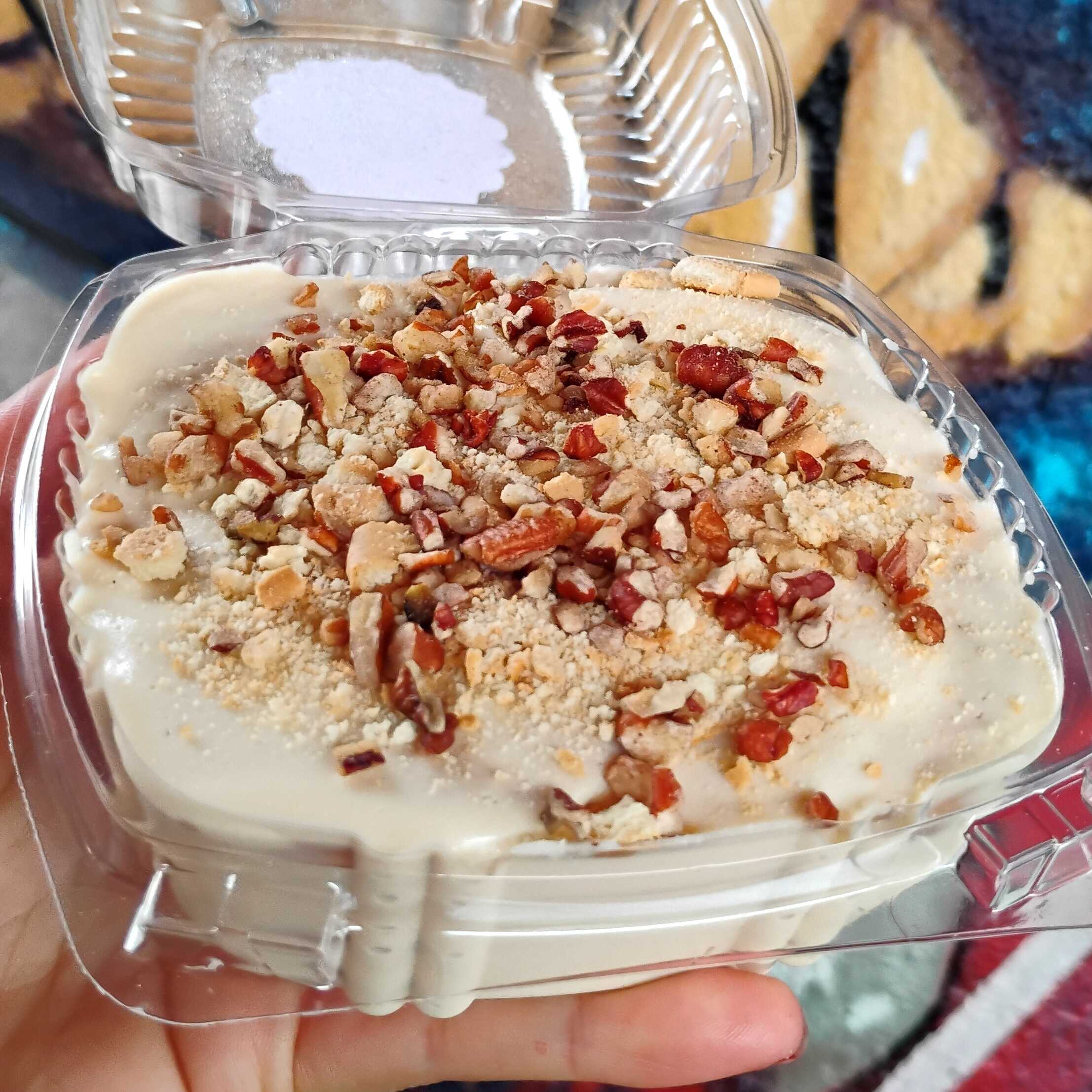 Carlota y Fresas Con Crema