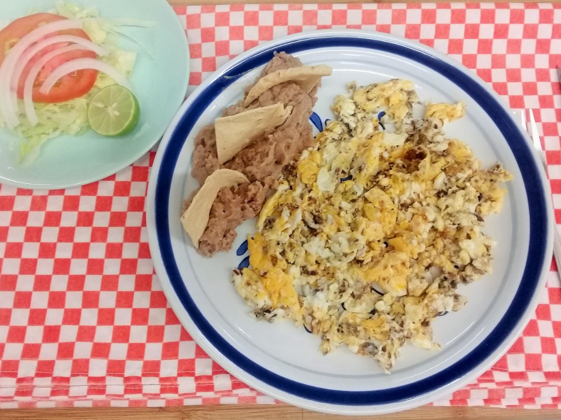 MACHACADO CON HUEVO
