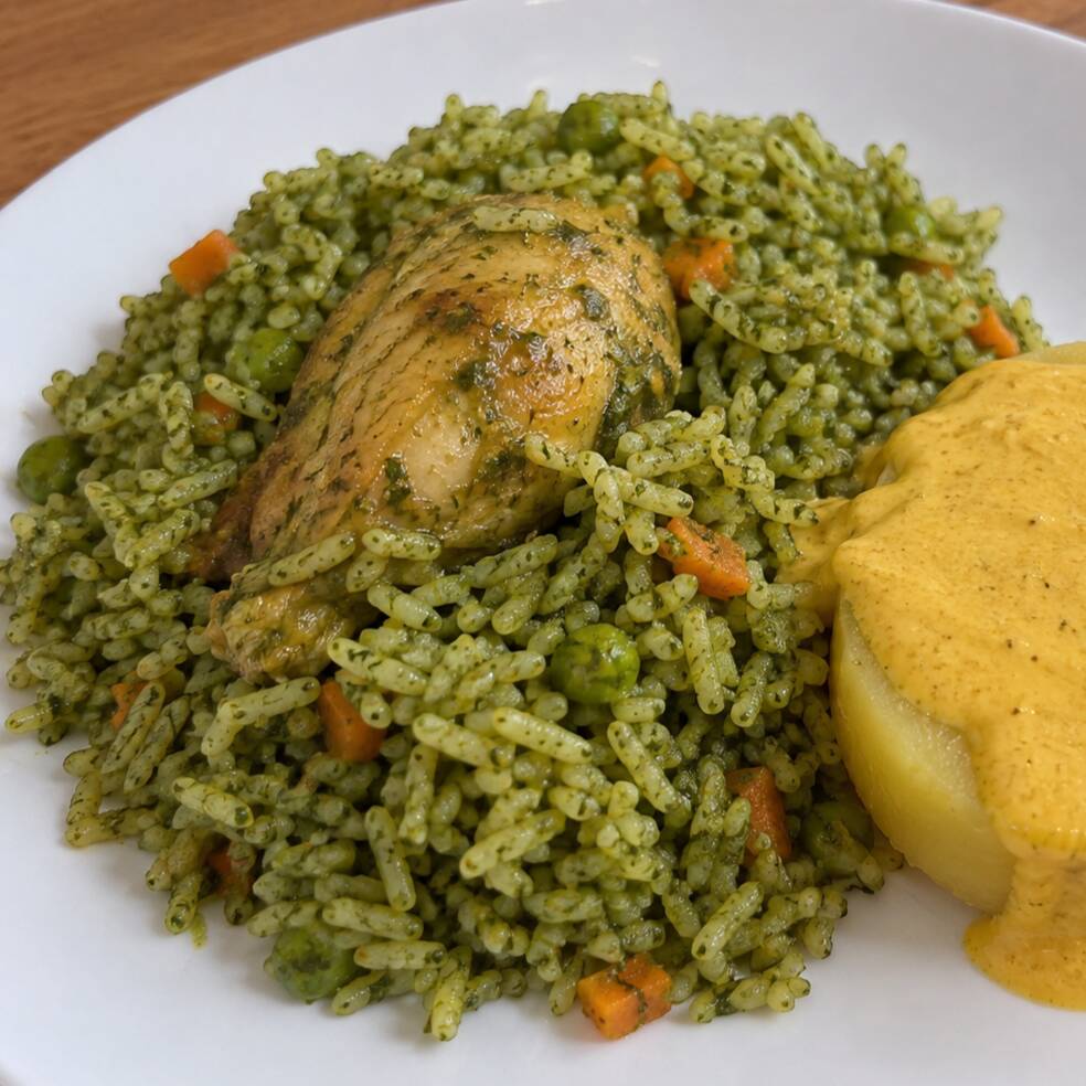 Arroz con Pollo + Crema