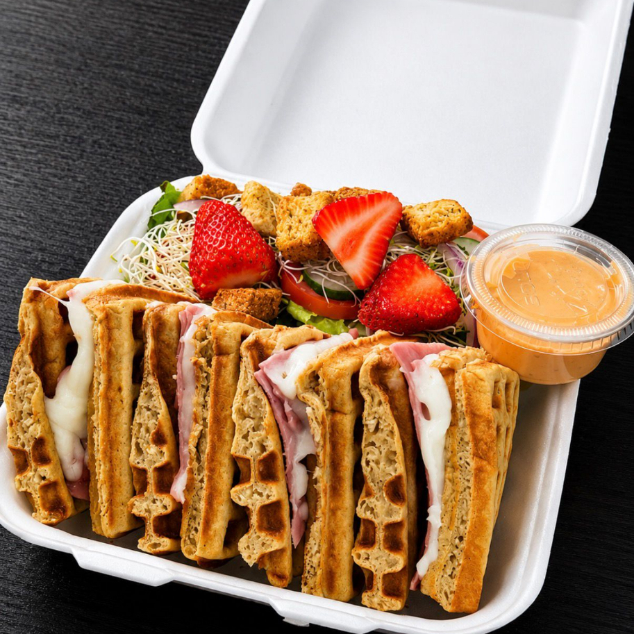 WAFFLE SALADO