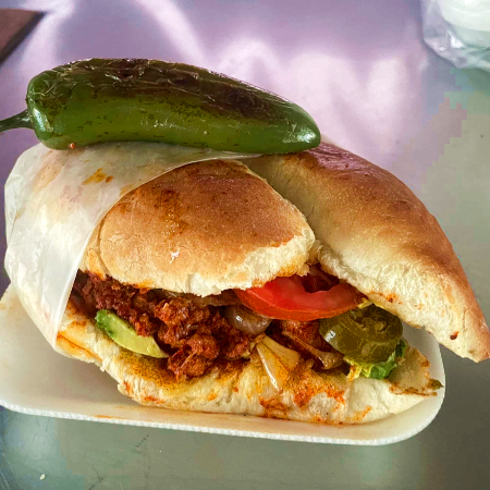 Lonche de Adobada