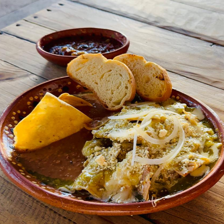 Chilaquiles Gratinados
