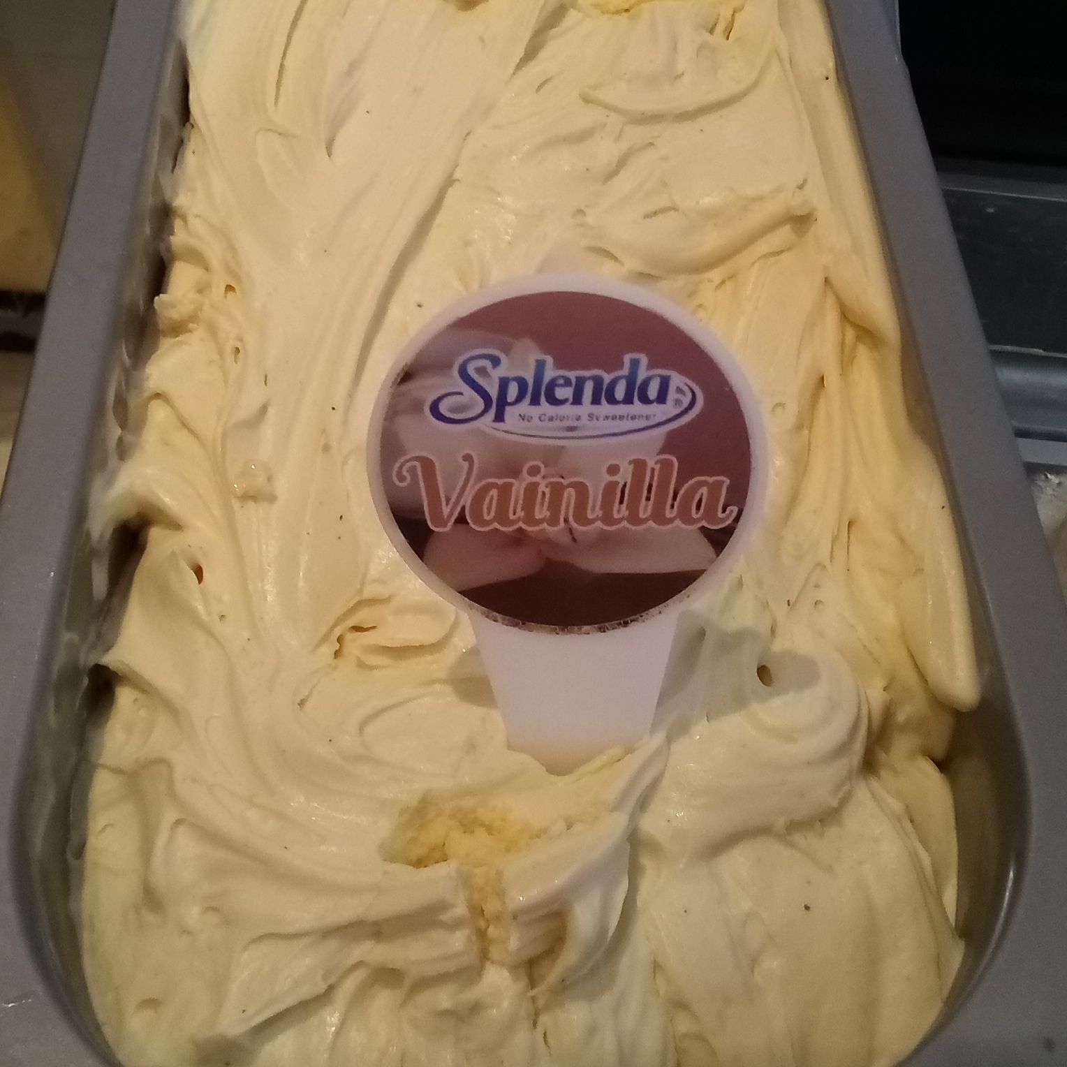 1/2 Galón de Helado Sabor Splenda Vainilla