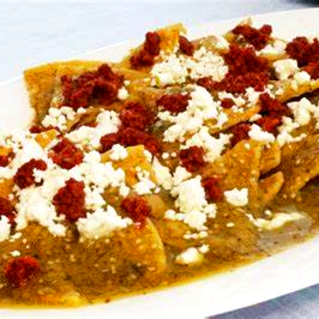 Chilaquiles Con Chorizo