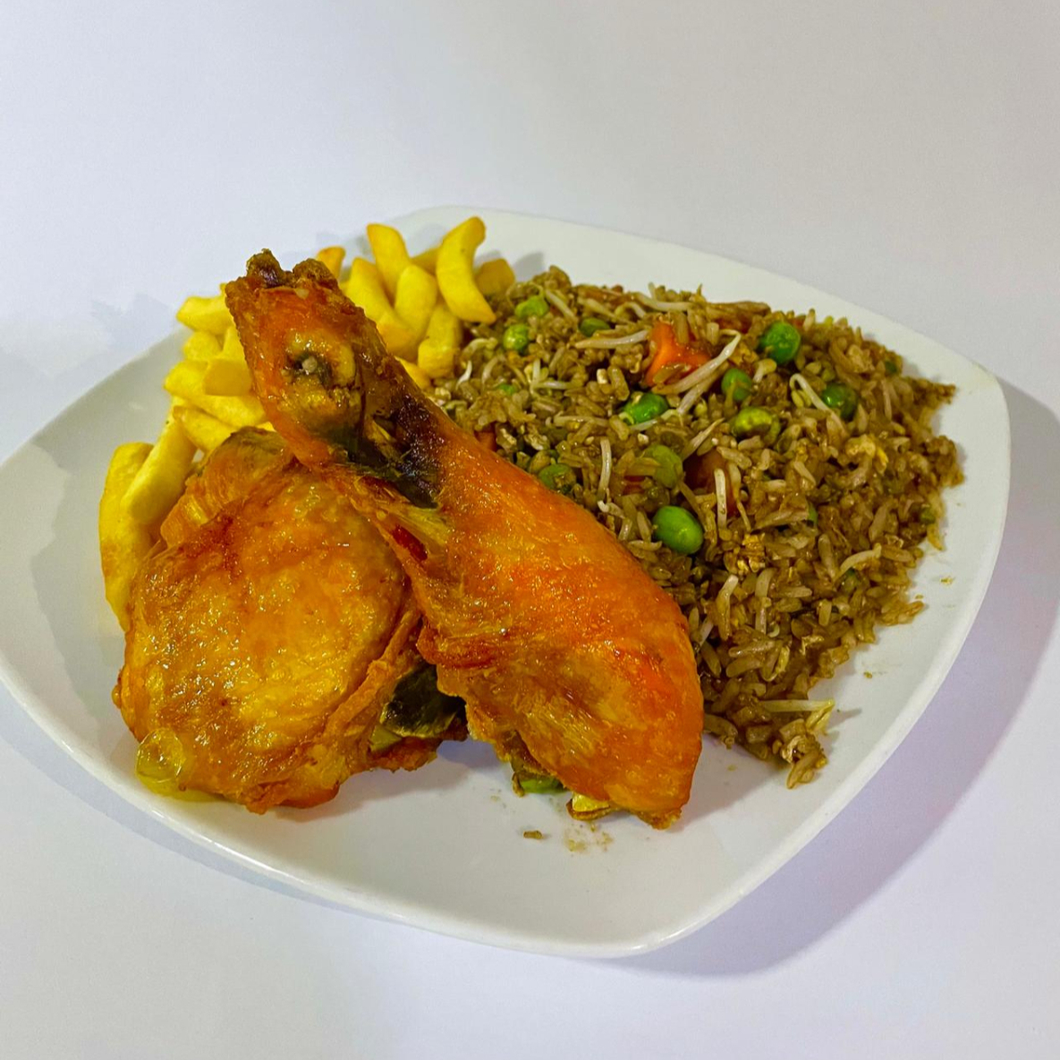 PIERNA PERNIL+ARROZ TEPANYAKI+PAPAS FRANCESA