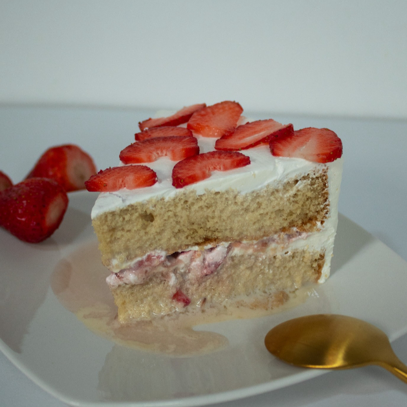 Pastel 3 Leches de Fresas con Crema