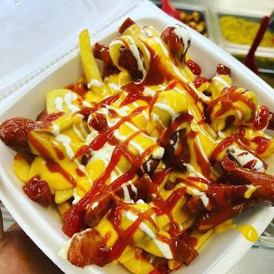 Salchipapas