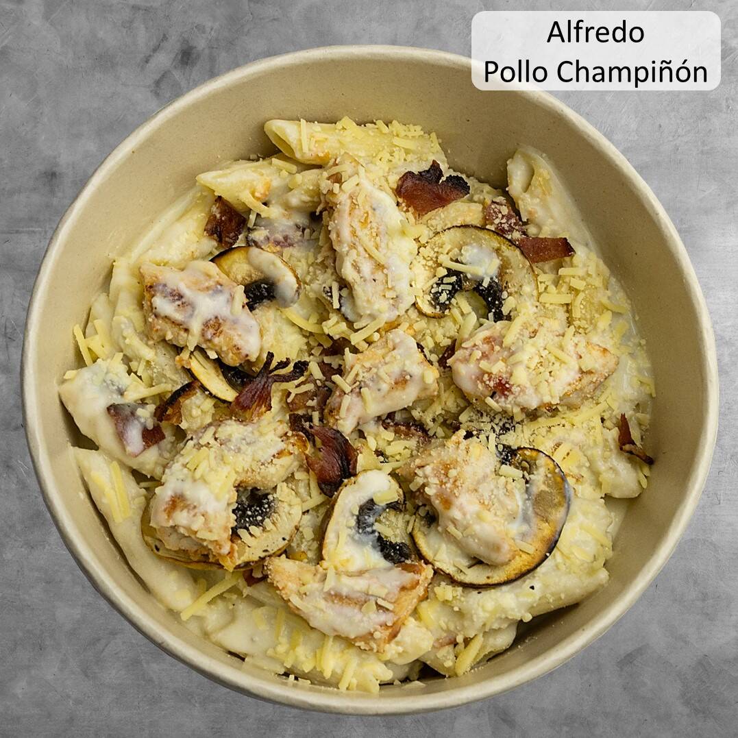Alfredo Pollo y Champiñon