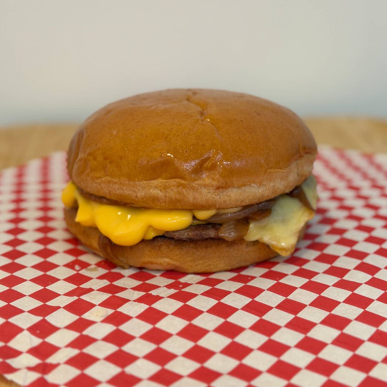 HAMBURGUESA DOBLE QUESO