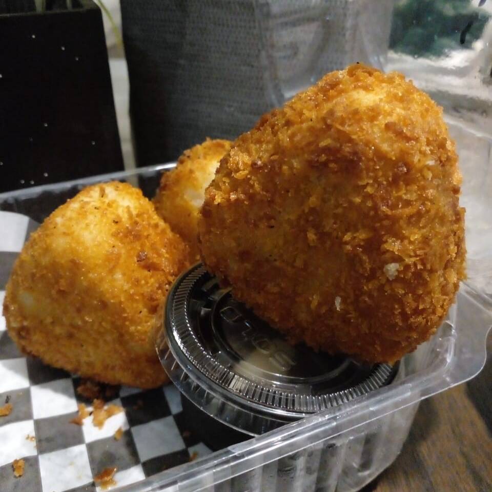 ONIGIRI CRISPY MANCHEGO (1 pza)