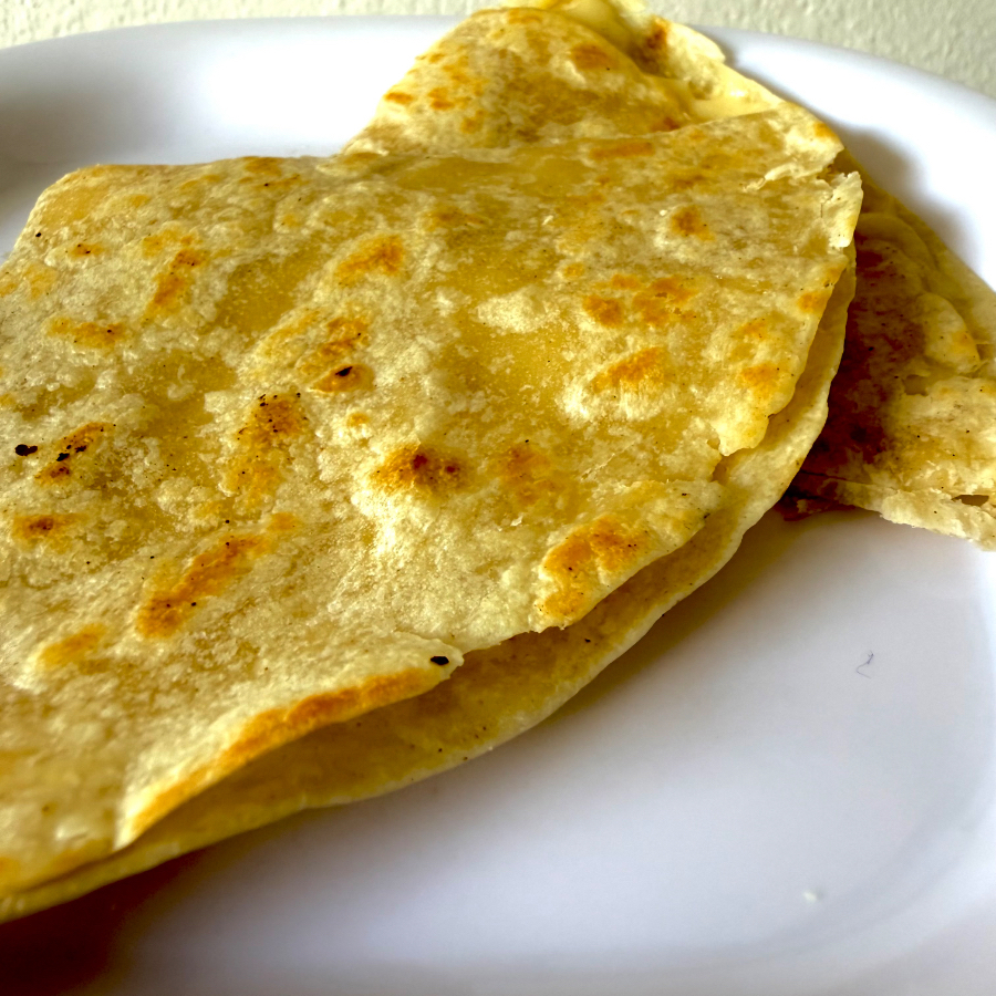 Mega Quesadilla Sencilla