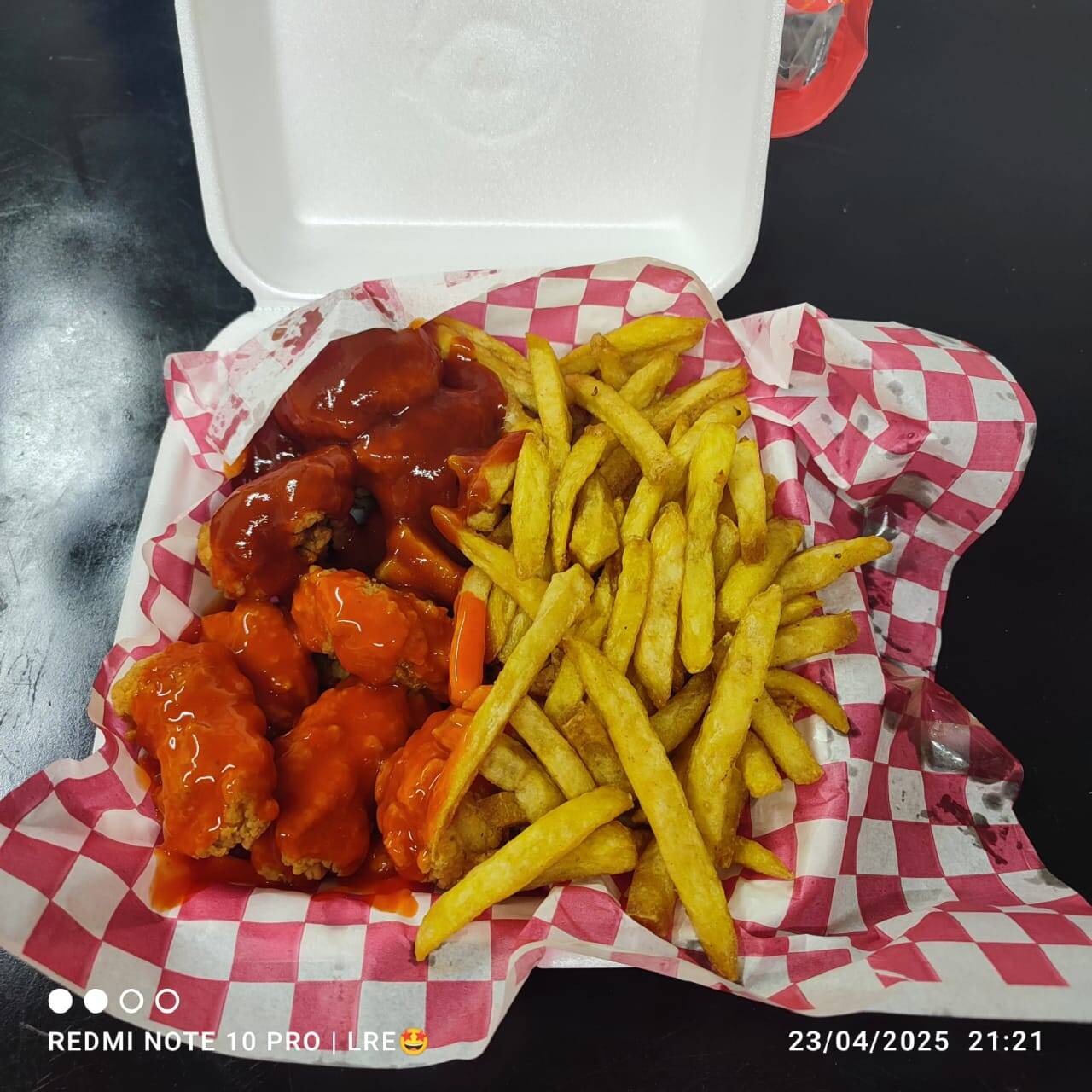 Boneless con Papas