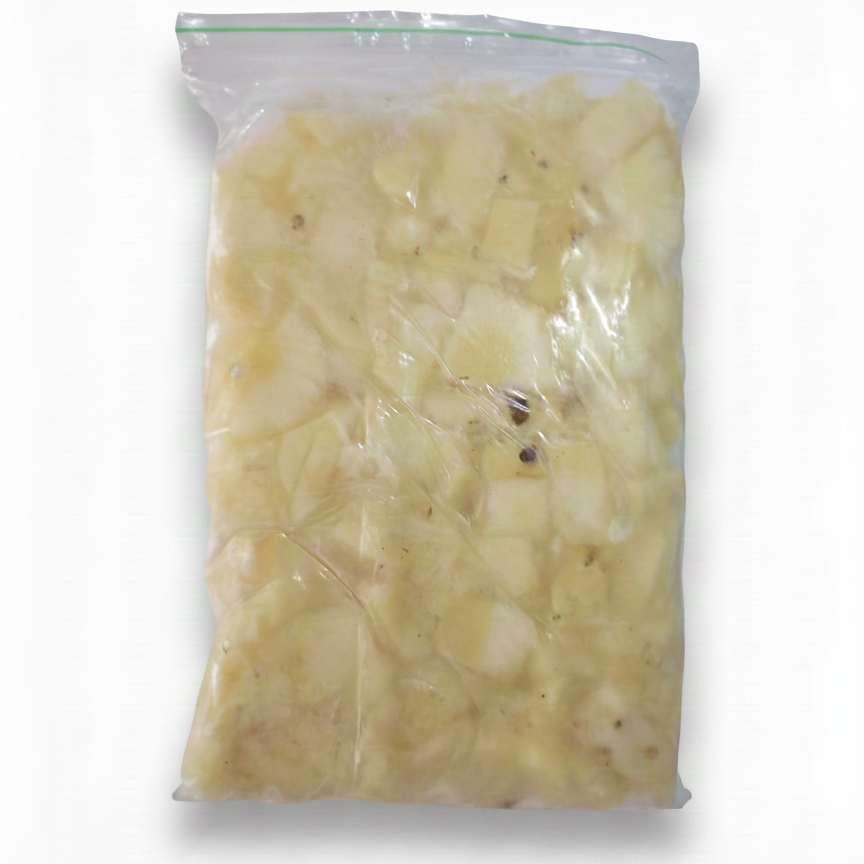 Abacaxi fresco selecionado, cortado em cubos e congelado, sem adição de açúcar ou conservantes.