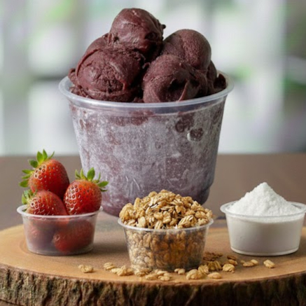 Pote de açaí cremoso, geladinho, super saboroso de 500ml com 3 acompanhamentos grátis à sua escolha!