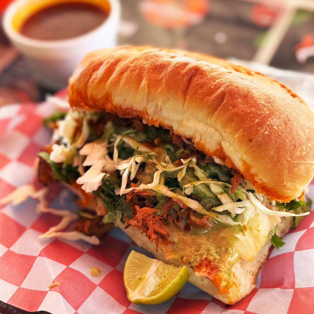 Torta de Birria