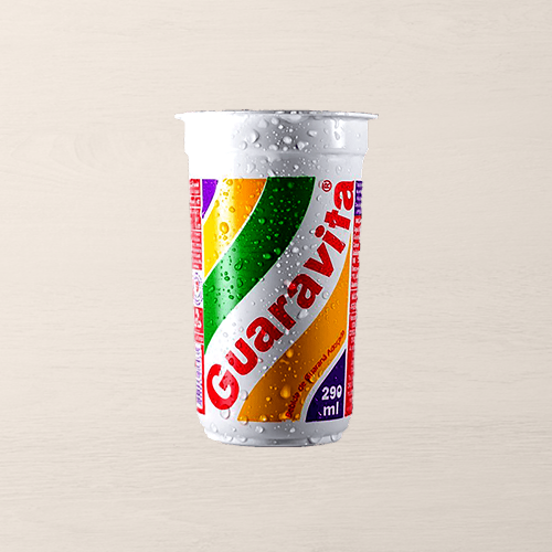 Refresco de guaraná natural, conhecido por sua propriedade refrescante e por agradar o paladar de todas as faixas etárias.