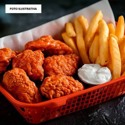 BONELESS BUFALO CON PAPAS A LA FRANCESA