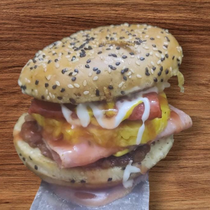 Hamburguesa con Piña