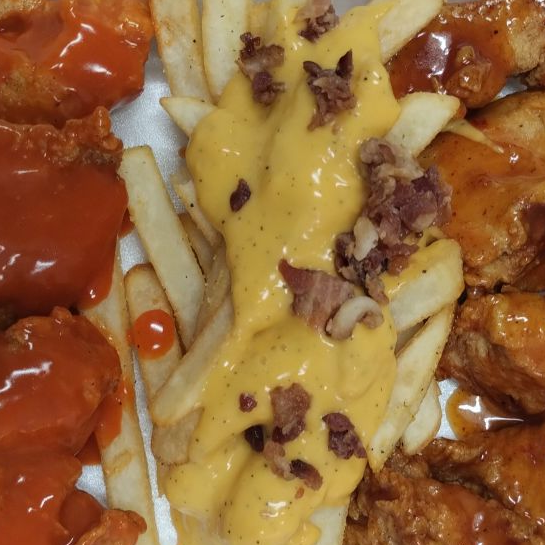 Papas a la Francesa con 6 Boneless