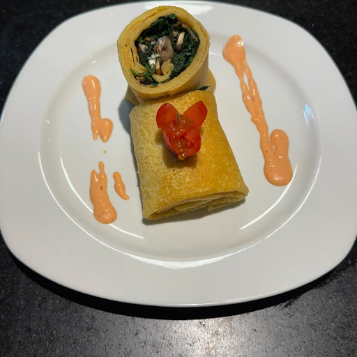 Omelette de pollo y espinaca
