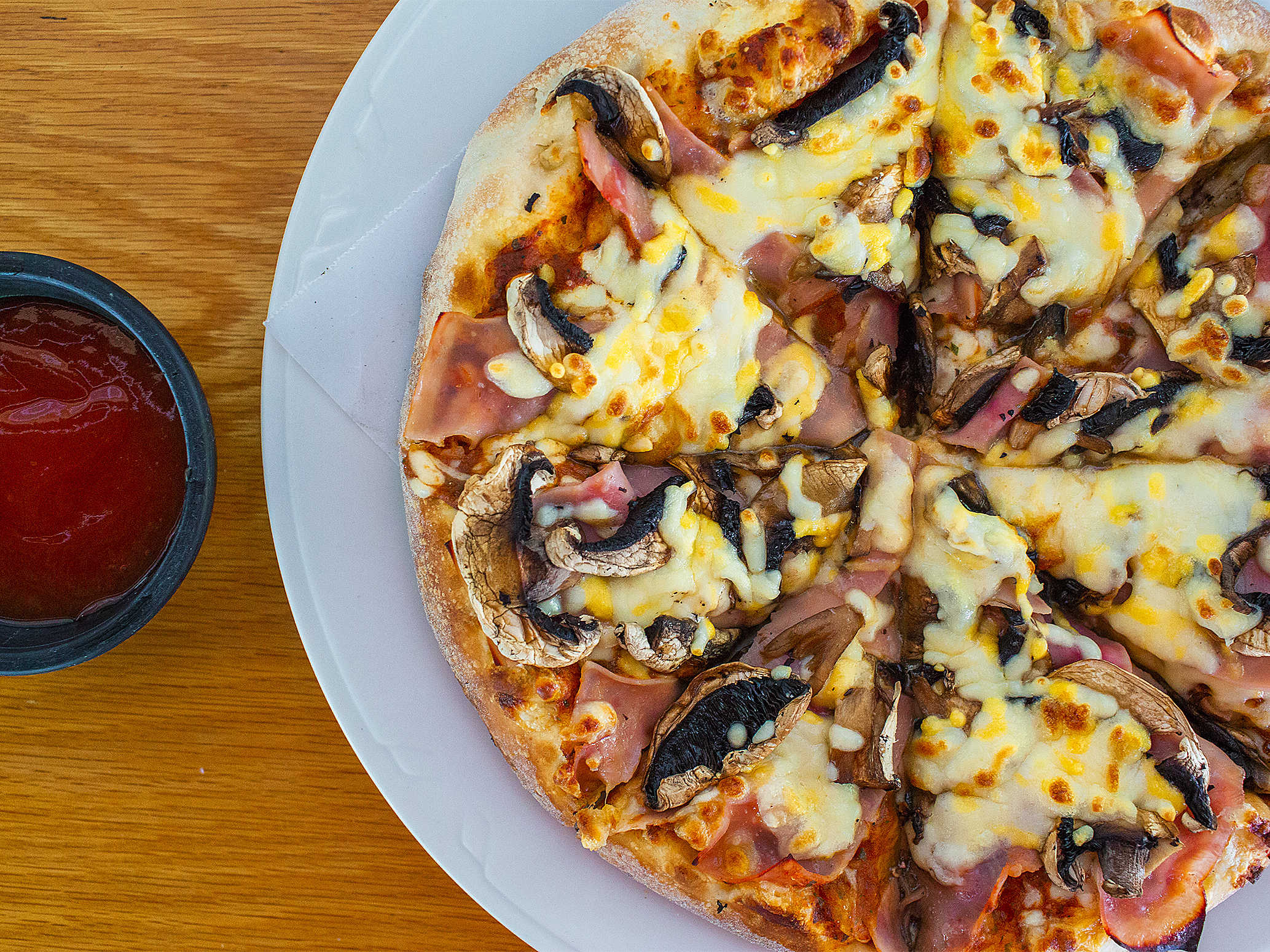 Combo Pizza Hawaiana y Espaguetti