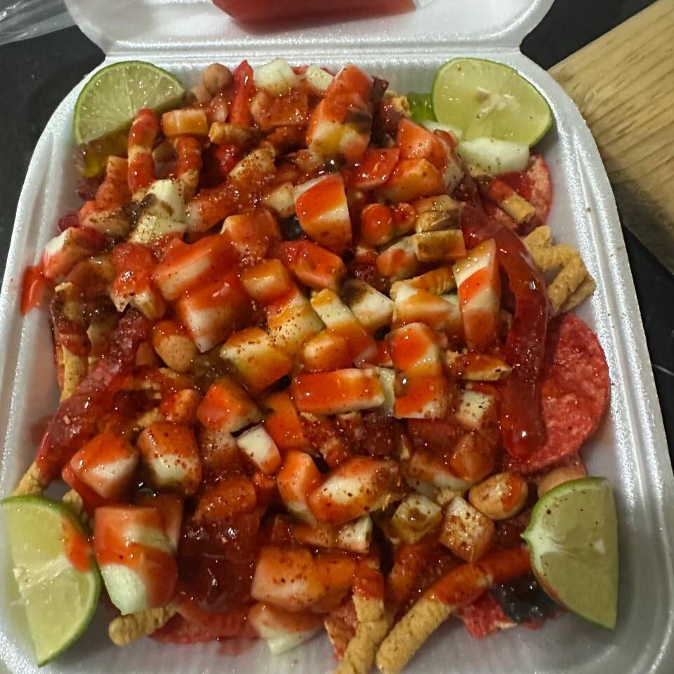MEGA CHAROLA FAMILIAR DE TOSTITOS LOCOS
