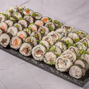 6 Roll Philadelphia Salmão 6 Roll Philadelphia Atum 6 Roll Philadelphia Ebi 6 Roll Uramaki Salmão 6 Roll Uramaki Atum 6 Roll Uramaki Ebi 6 Roll California 6 Roll Philadelphia Skin 6 Roll Skin