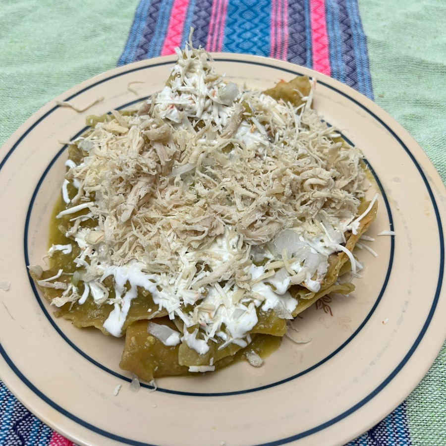 Chilaquiles con Pollo Verdes