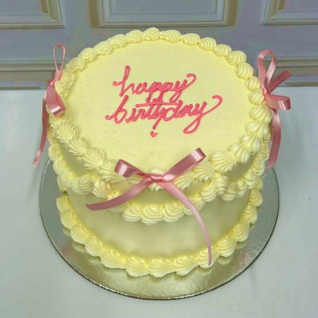 Cake HBD con Lazos